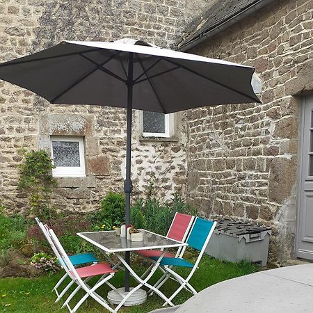 Wildberry Cottage Orgères-la-Roche Exterior foto